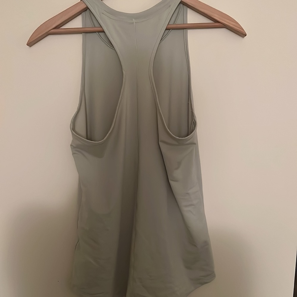 Nike Racerback - Picture 2 of 3